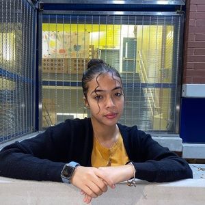 Meet your Posher, Caroline